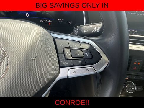Used 2024 Volkswagen Jetta SE FWD image 15