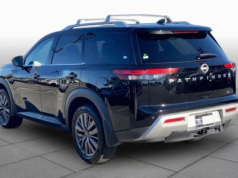 Used 2023 Nissan Pathfinder SL w/ SL Premium Package FWD image 11