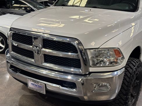 Used 2014 RAM 2500 SLT w/ Luxury Group AWD/4WD image 10