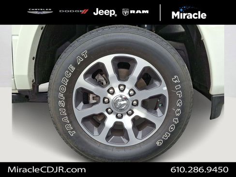 Used 2024 RAM 2500 Limited AWD/4WD image 8