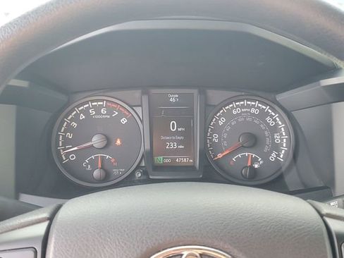 Used 2021 Toyota Tacoma SR image 30