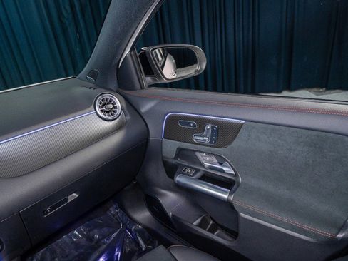 Certified 2023 Mercedes-Benz GLA 250 image 20