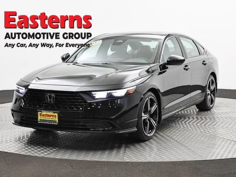 Used 2024 Honda Accord Sport image 1