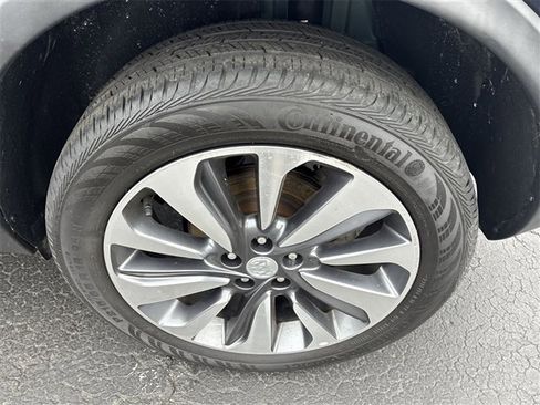 Certified 2022 Buick Encore Preferred w/ Safety Package image 31