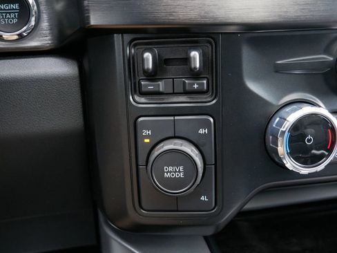 Certified 2024 Ford F450 Lariat w/ Lariat Ultimate Package AWD/4WD image 26