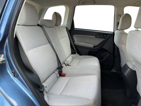 Used 2017 Subaru Forester 2.5i AWD/4WD image 20