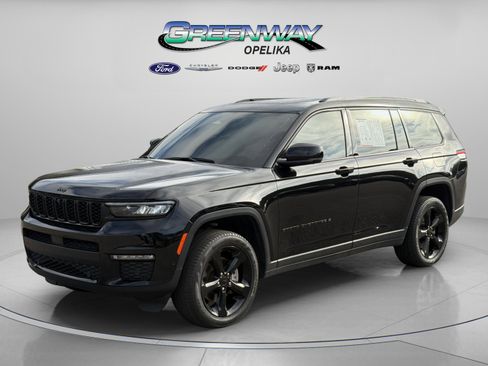 Used 2024 Jeep Grand Cherokee L Limited w/ Luxury Tech Group II image 3