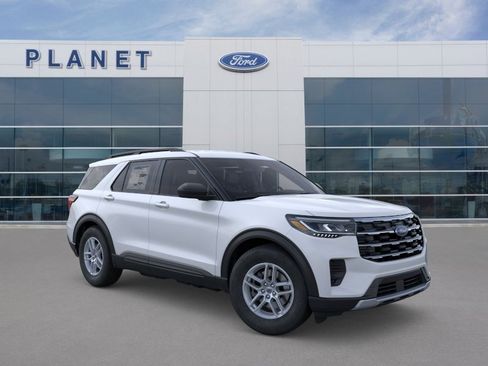 New 2026 Ford Explorer Active RWD image 9