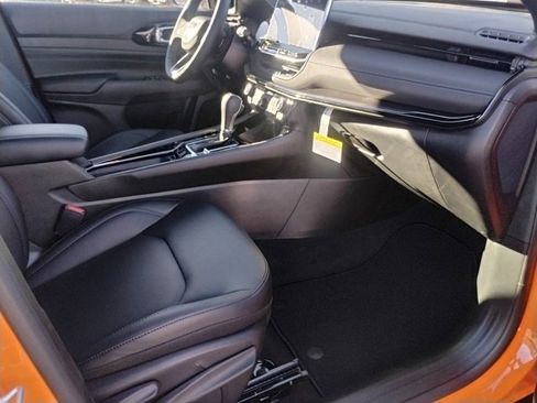 New 2026 Jeep Compass Limited image 20