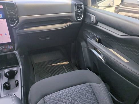 Used 2024 Ford Ranger XLT w/ Equipment Group 301A High AWD/4WD image 17