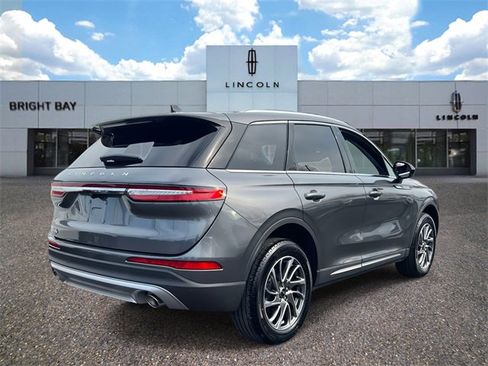 Certified 2022 Lincoln Corsair AWD w/ Equipment Group 101A image 5