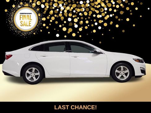 Used 2022 Chevrolet Malibu LS w/ Driver Confidence Package image 5