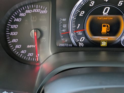 Used 2019 Chevrolet Corvette Z06 w/ Chrome Badge Package image 28