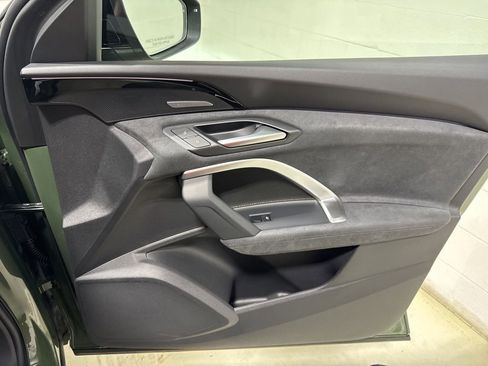 Used 2025 Audi SQ5 Premium Plus image 38