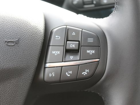 New 2025 Ford Maverick XLT w/ XLT Luxury Package FWD image 21