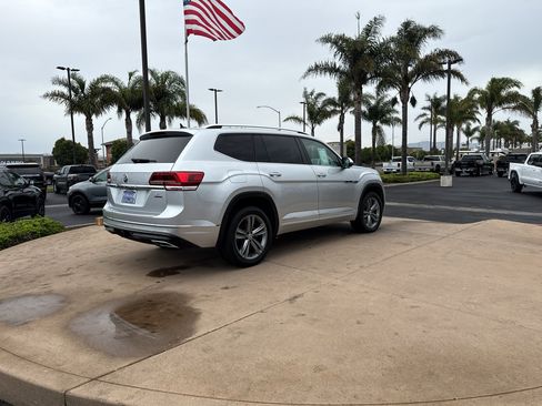 Used 2019 Volkswagen Atlas SEL R-Line AWD/4WD image 5