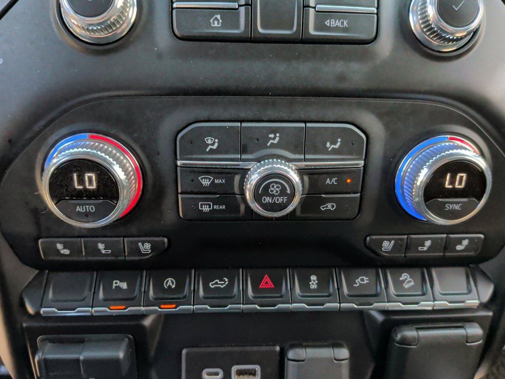 Used 2021 GMC Sierra 1500 AT4 w/ AT4 Premium Package AWD/4WD image 29