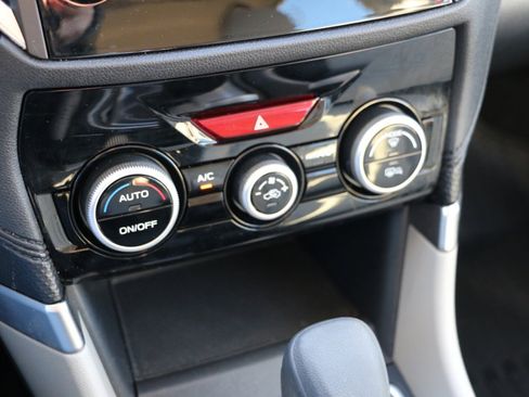 Used 2021 Subaru Forester Premium image 21