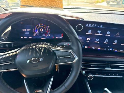 Used 2024 Chevrolet Traverse Z71 w/ LPO, Floor Liner Package AWD/4WD image 9