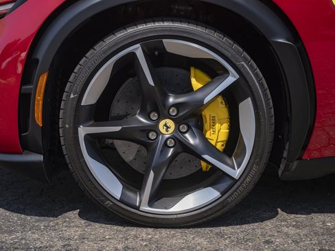 Used 2026 Ferrari Purosangue AWD/4WD image 13