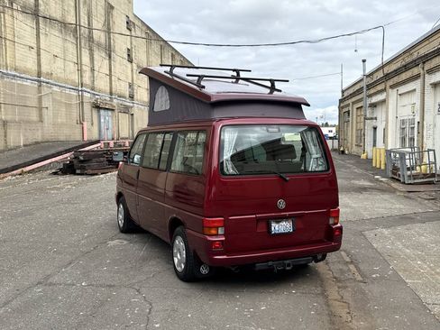 Used 1999 Volkswagen Eurovan MV FWD image 47