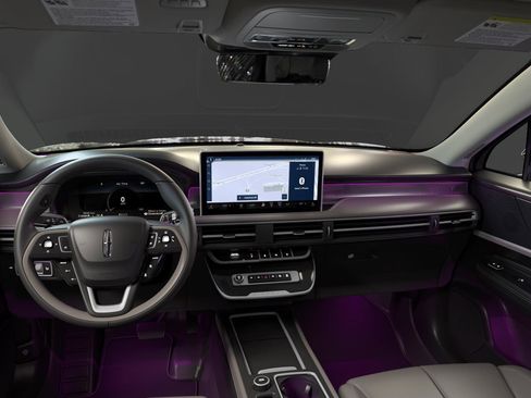 New 2025 Lincoln Corsair AWD w/ Equipment Group 101A image 7