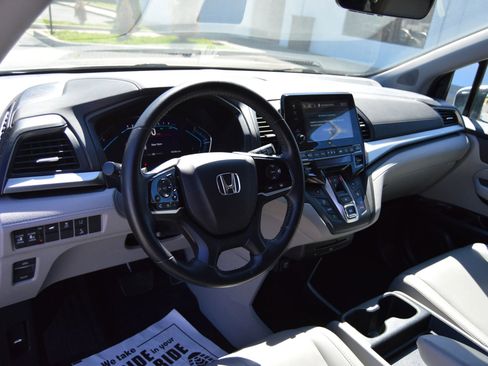 Used 2020 Honda Odyssey EX-L image 7