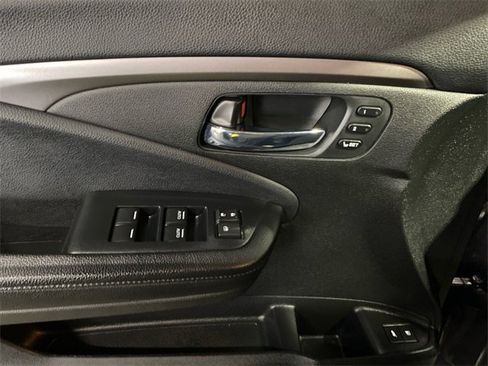 Used 2021 Honda Pilot Special Edition image 13