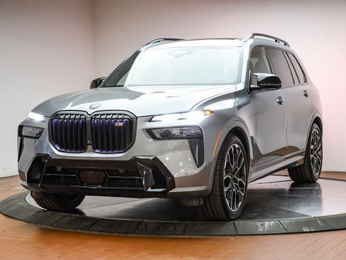 Certified 2025 BMW X7 M60i image 1