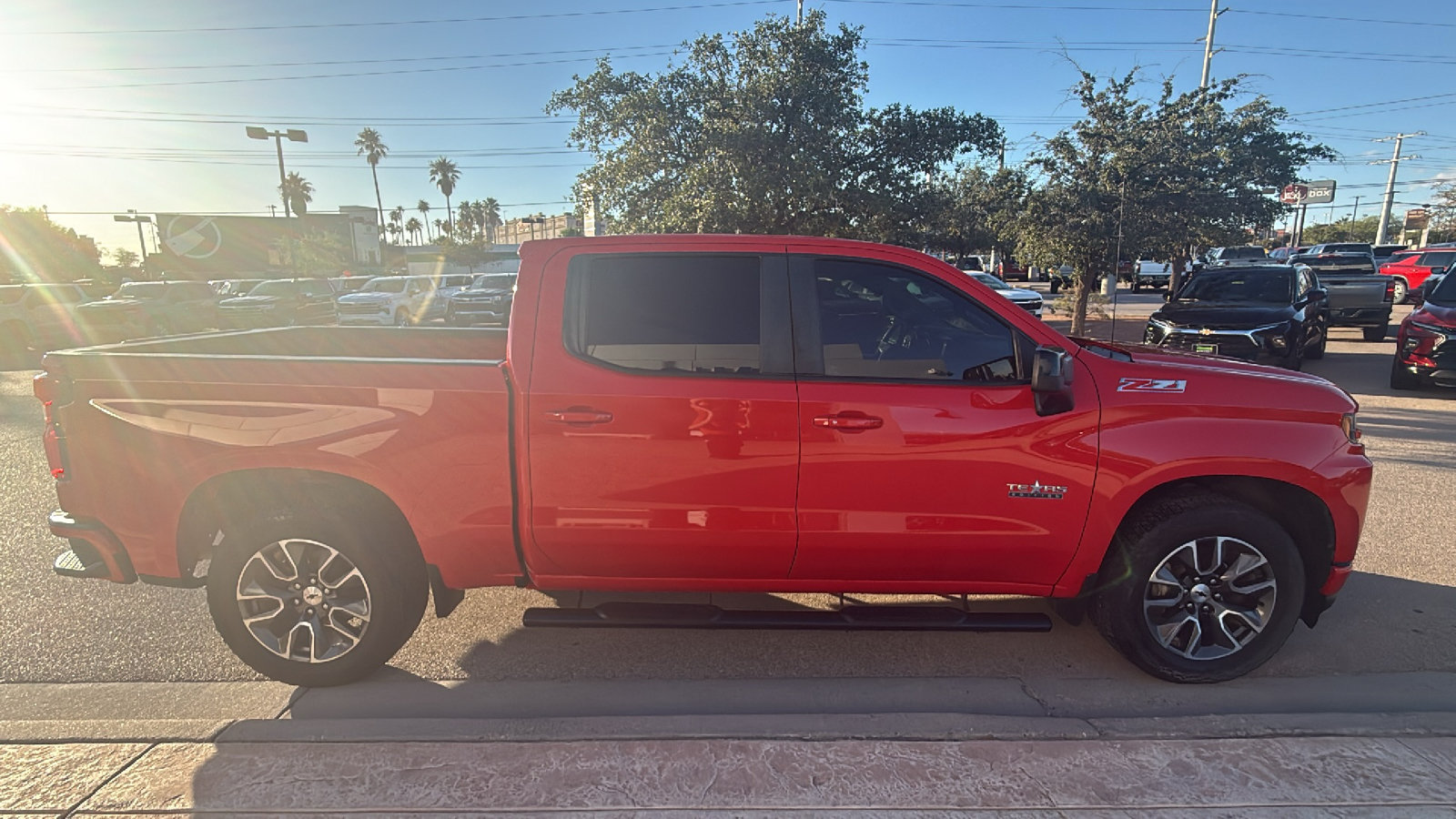 Used 2021 Chevrolet Silverado 1500 RST w/ Texas Edition Plus AWD/4WD image 6