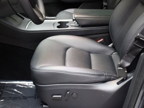 Used 2022 Tesla Model Y Performance image 42