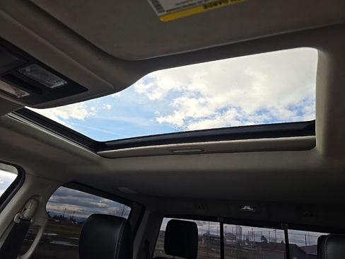 Used 2018 RAM 1500 Sport w/ Sport Premium Group image 17