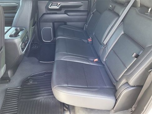 Used 2024 Chevrolet Silverado 3500 LTZ w/ LTZ Convenience Package image 24