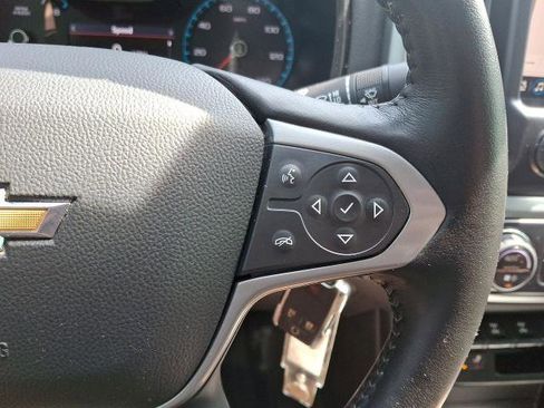 Certified 2022 Chevrolet Colorado ZR2 w/ ZR2 Midnight Special Edition image 47