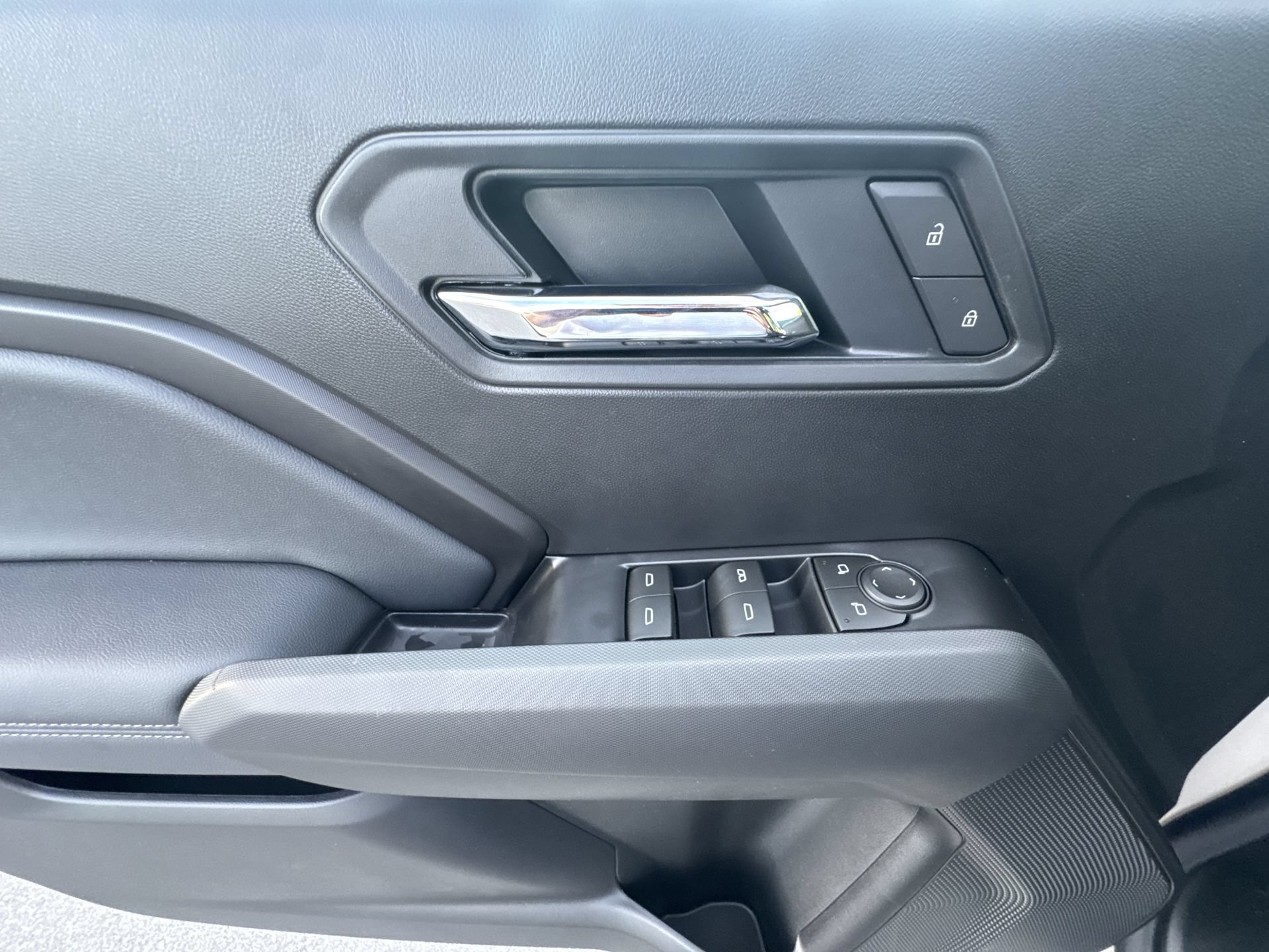 New 2026 GMC Canyon Elevation w/ Convenience Package AWD/4WD image 15