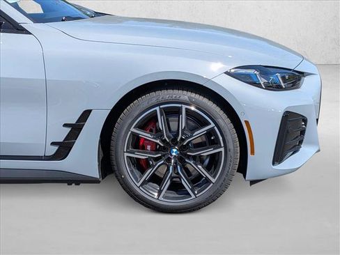 New 2026 BMW i4 eDrive40 w/ M Sport Package RWD image 10