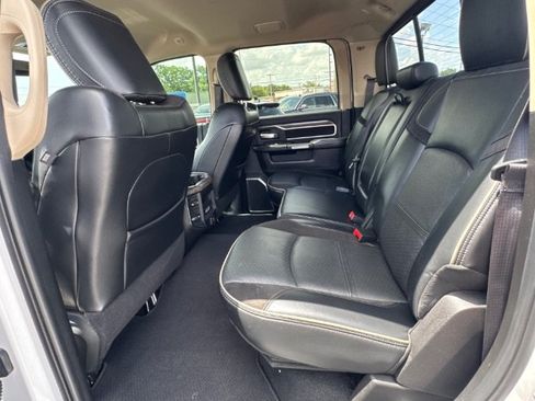 Used 2019 RAM 2500 Laramie AWD/4WD image 8