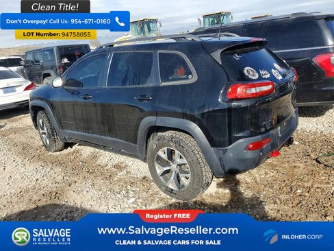 Used 2018 Jeep Cherokee Trailhawk w/ Quick Order Package 27L image 3