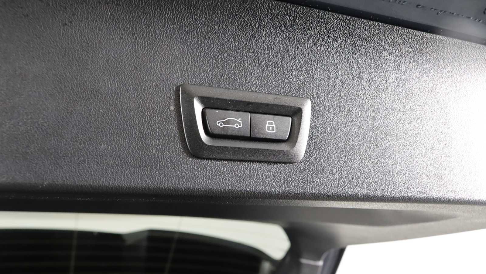 Used 2026 BMW X3 xDrive30i w/ Premium Package AWD/4WD image 32
