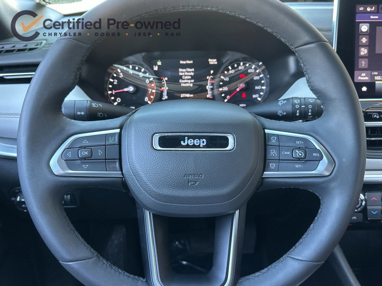 Used 2025 Jeep Compass Limited AWD/4WD image 24