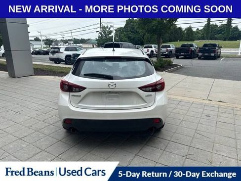 Used 2016 MAZDA MAZDA3 i Touring FWD image 4