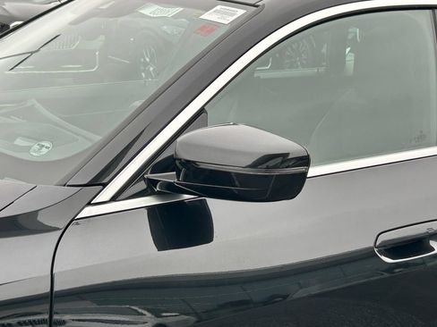 Used 2023 BMW i4 eDrive40 w/ Premium Package RWD image 10