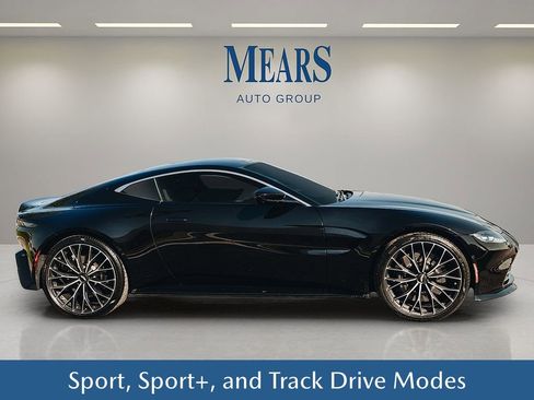 Used 2023 Aston Martin V8 Vantage Coupe image 5