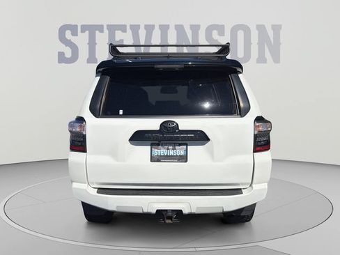 Used 2021 Toyota 4Runner Venture w/ Moonroof Package AWD/4WD image 4
