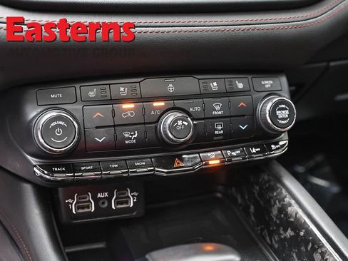 Used 2024 Dodge Durango R/T AWD/4WD image 20