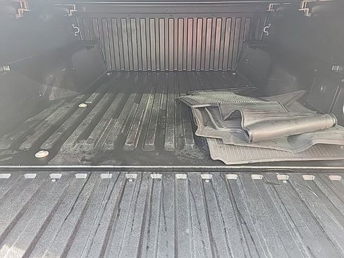 Used 2021 Toyota Tacoma TRD Off-Road image 11