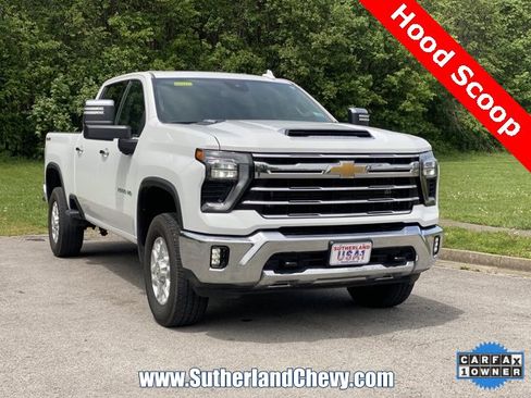 Used 2024 Chevrolet Silverado 2500 LTZ image 9