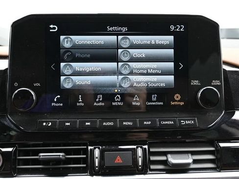 Used 2024 Nissan Pathfinder Platinum w/ Cargo Package AWD/4WD image 43
