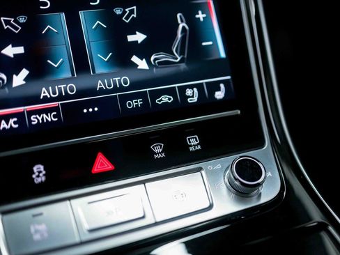 Used 2025 Audi A8 L 3.0T AWD/4WD image 85