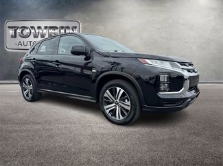 Used 2025 Mitsubishi Outlander Sport 2.0 ES video 2